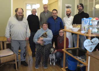 Bürgermeisterwahl in Ratzeburg: Kandidat Manfred Börner beim Mittagessen im Café Miteinander