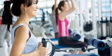 Rückenschmerzen verursachen im Kreis Herzogtum Lauenburg mehr als 22.000 Ausfalltage