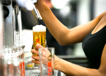 Kreis Herzogtum Lauenburg trank letztes Jahr 198.000 Hektoliter Bier