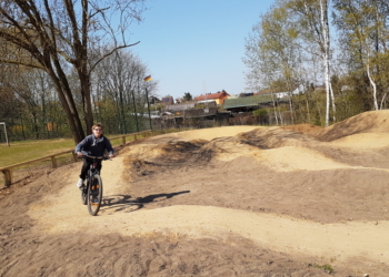 Neue BMX-Bahn im Neubaugebiet am Wasserkrüger Weg übergeben