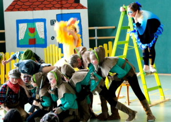 Peter und der Wolf – Ein getanztes Märchen