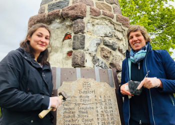 Siebenbäumen: Ehrenmal auf altem Friedhof wird restauriert