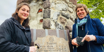 Siebenbäumen: Ehrenmal auf altem Friedhof wird restauriert