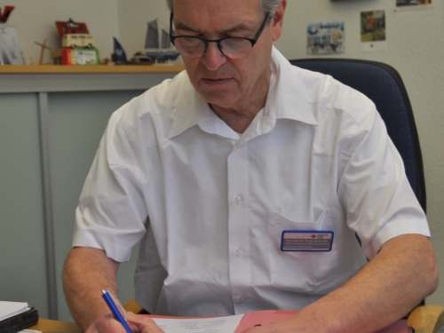 Künstliche Gelenke halten länger als gedacht