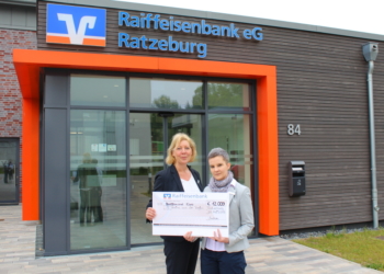 Finanzspritzen für Vereine: Raiffeisenbank Ratzeburg vergibt insgesamt 12.000 Euro für zwölf Projekte