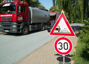 Oberflächenbehandlung von Stadtstraßen in Ratzeburg