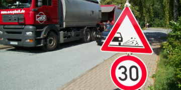 Oberflächenbehandlung von Stadtstraßen in Ratzeburg