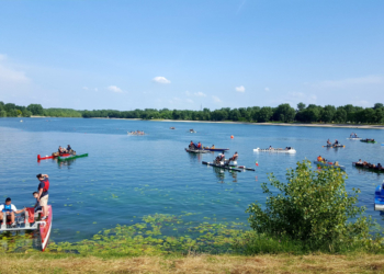 High-tech Tretboot Rennen auf dem Ratzeburger See