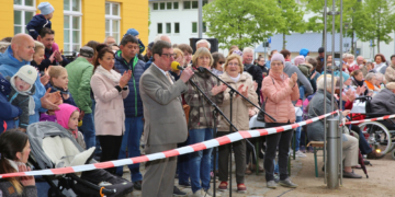 Ratzeburger Maibaum steht!