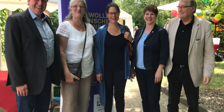 Scheer gratuliert Lebenshilfewerk Kreis Herzogtum Lauenburg zu 40 Jahren