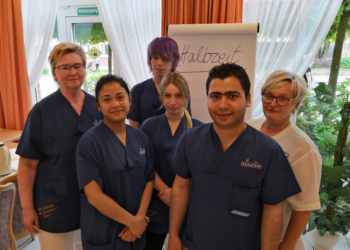 ‚Halbzeit‘ für Azubis in der Pflege-Ausbildung