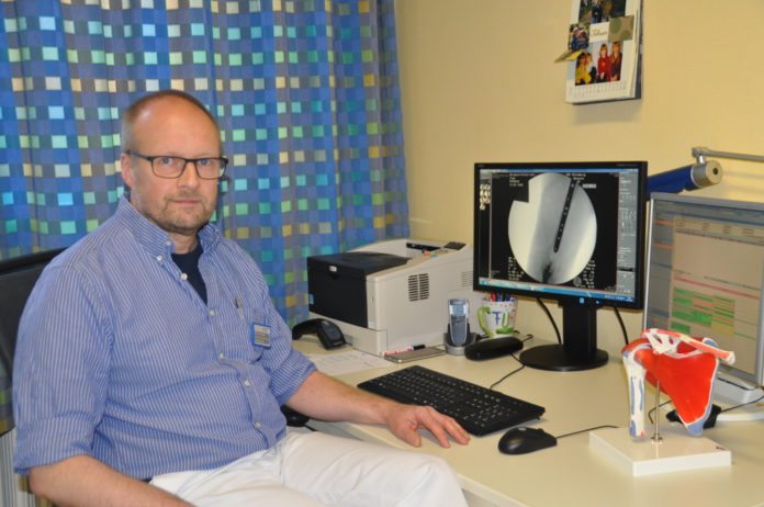 Dr. Hans Jochims