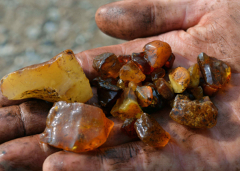 GeoPark: Bernstein, Hexenschüsseln und Kristalle