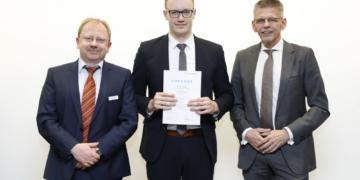 Felix Driemecker für Einser-Abschluss ausgezeichnet