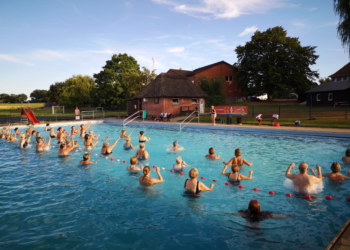 Wassergymnastik im Freibad Steinhorst