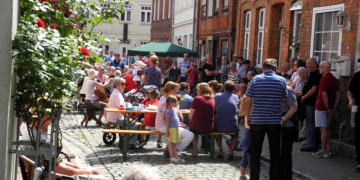 Die Grubenstraße in Mölln feiert wieder