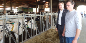 Kreisbauerntag in Duvensee: Ministerpräsident Daniel Günther sichert Bauern Unterstützung zu