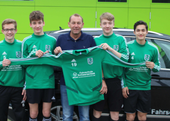 Fahrschule Studt unterstützt SC Schwarzenbek