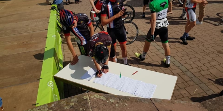 Racing Team Herzogtum-Lauenburg: Starke Leistung in der Pfalz