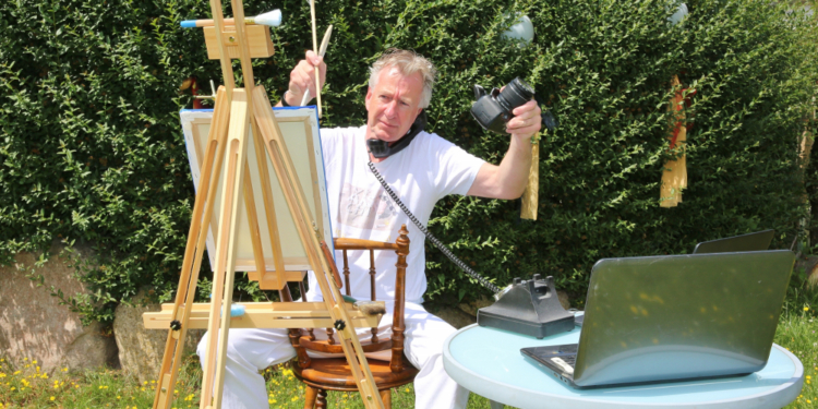 Dörfer zeigen Kunst: Thomas Biller stellt erstmalig in Bäk aus