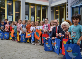 LeseLachmöwe – Bilderbücher öffnen Horizonte