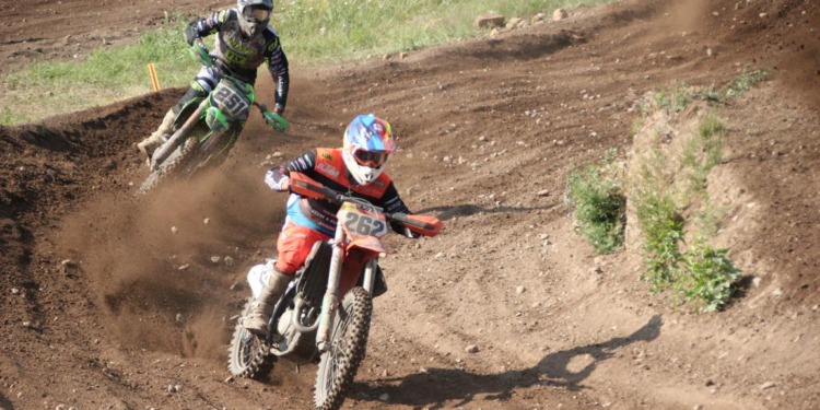 Hitzeschlacht beim ADAC MX Masters in Mölln