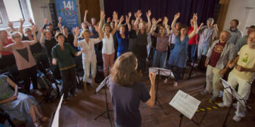 Offenes Chorprojekt für Mitmenschlichkeit und Respekt lädt zum Mitsingen ein