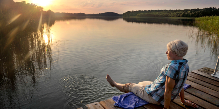 Im Herzogtum Lauenburg wird der Sonnenuntergang gefeiert