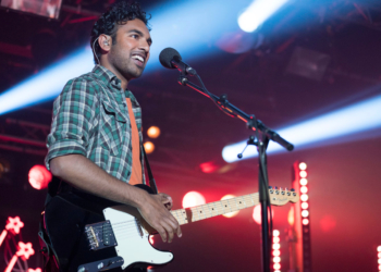 Norddeutsche Freiluftkino: ‚Ein Becken voller Männer‘ am Wasser und ‚Yesterday‘ im Wasser