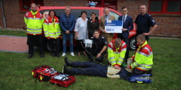 Zum Jubiläum gab es einen Profi-Defibrillator