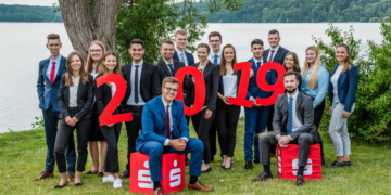 Frischer Wind für die Kreissparkasse – Start für 16 neue Auszubildende