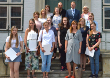 Vierzehn junge Lehrkräfte starten nach den Sommerferien durch