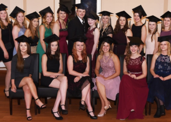 21 Zahnmedizinische Fachangestellte freigesprochen