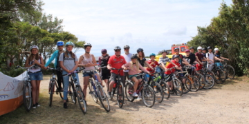 Jugendfeuerwehr Siebenbäumen mit dem Fahrrad auf das Landeszeltlager