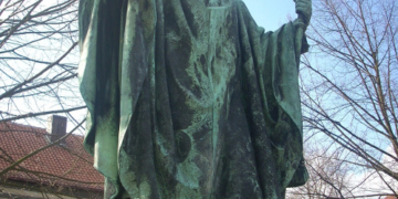 Die Kunst der Ottonen: Gottesburgen und Bernwardinische Kunstwerke