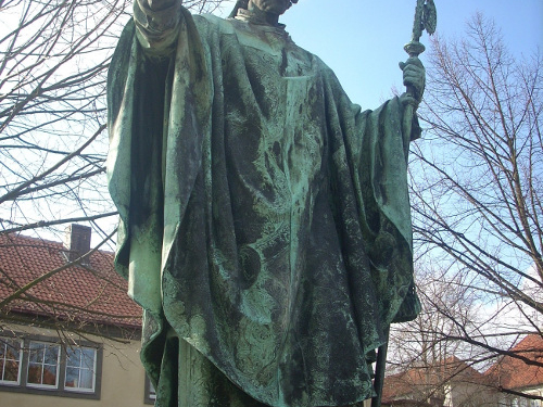 Die Kunst der Ottonen: Gottesburgen und Bernwardinische Kunstwerke