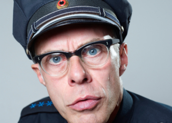 ‚Herr Holm – Neben der Spur‘ – Comedy in der Osterwoldhalle