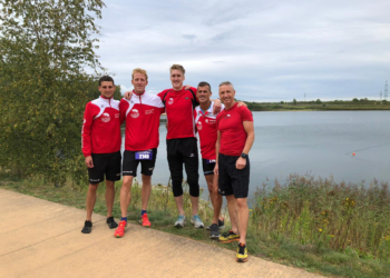 Paul Grindel siegt in der Schüler A, das Triteam Alte Salzstraße finisht in der Landesliga auf Platz 18