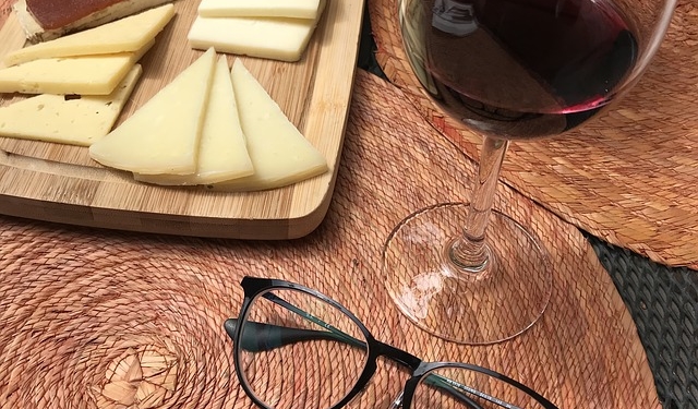 ‚Wein und Käse und ´ne These‘