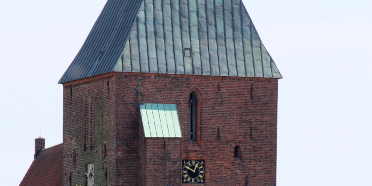 Es ist wieder Zeit an der Uhr zu drehen