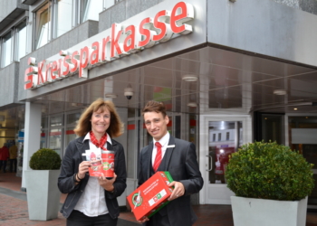 Sammelpunkte für ‚Weihnachten im Schuhkarton‘ jetzt auch bei der Kreissparkasse