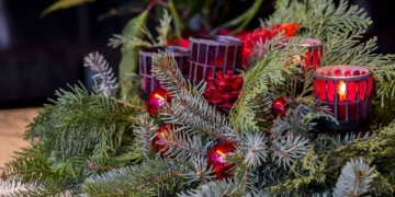 Adventskränze binden im Familienzentrum Berkenthin