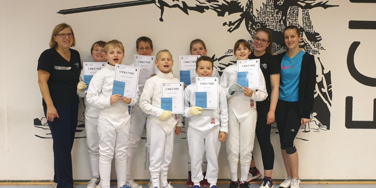 FCIR-Fechtkinder bestehen Turnierreifeprüfung