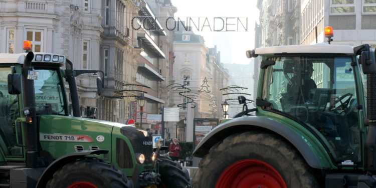 Lessing mit den Bauern auf dem Gänsemarkt