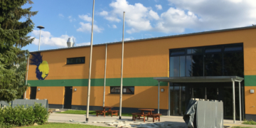 Schulverband Stecknitz investiert in Schulhöfe in Berkenthin und Krummesse