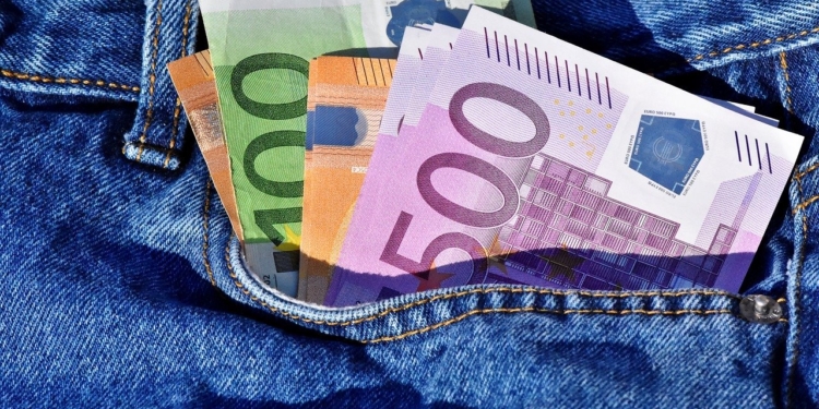 Über sechs Millionen Euro für Städte und Gemeinden im Kreis