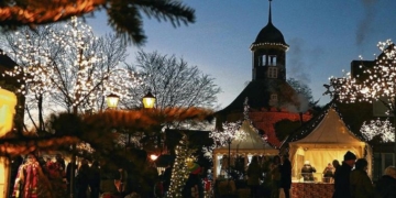 Lauenburger Weihnachtsmarkt am Schloss
