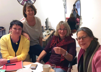 Scheer und Wagner-Bockey im Austausch mit Altenheime Apel