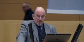 Rainer Eppelmann spricht über den Herbst 1989 und die Folgen