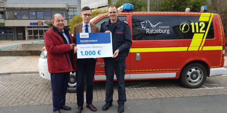 Vorweihnachtliche Freude bei der Freiwilligen Feuerwehr Ratzeburg